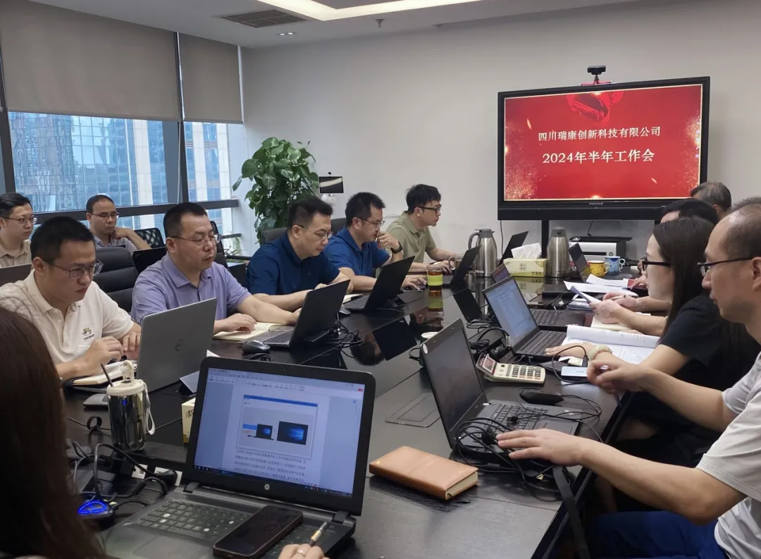 知難而(ér)進,頂壓前行,立勢破局 知難而(ér)進,頂壓前行,立勢破局